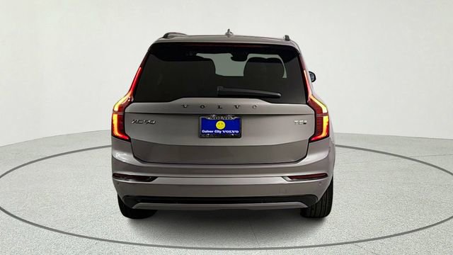 New 2026 Volvo XC90 T8 Ultra w/ Protection Package AWD/4WD image 6