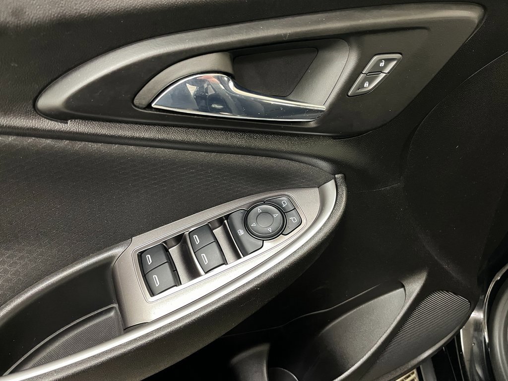 Certified 2022 Chevrolet Malibu LS image 19