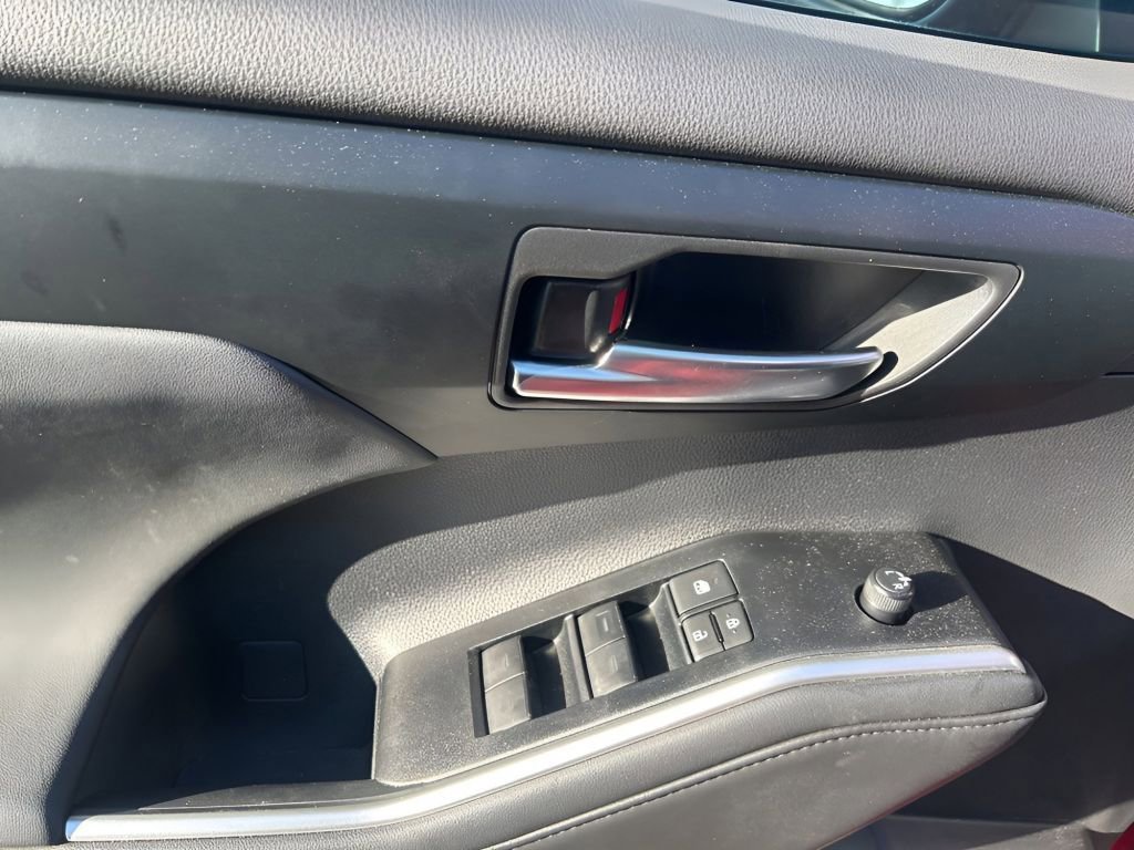 Used 2025 Toyota Highlander XSE image 20