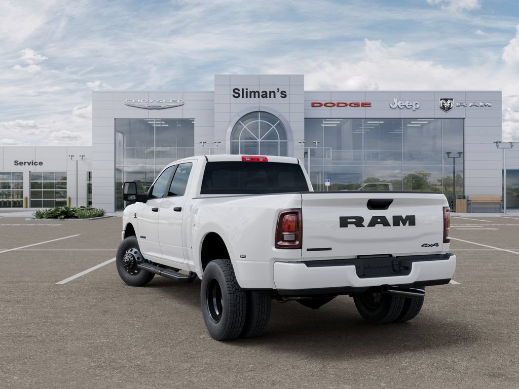 New 2026 RAM 3500 Big Horn AWD/4WD image 4