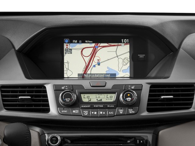 Used 2016 Honda Odyssey Touring image 16