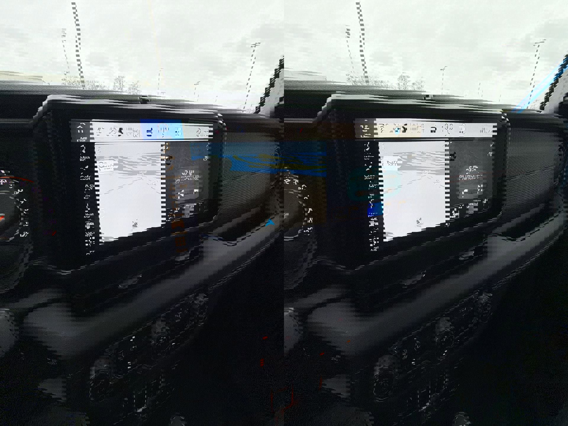 Used 2024 Jeep Gladiator Rubicon w/ Technology Group image 13