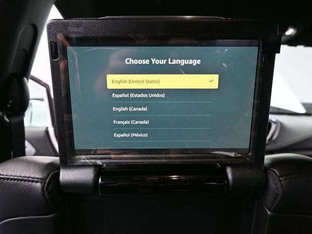 Used 2022 Chrysler Pacifica Touring-L w/ Uconnect Theater Family Group image 41