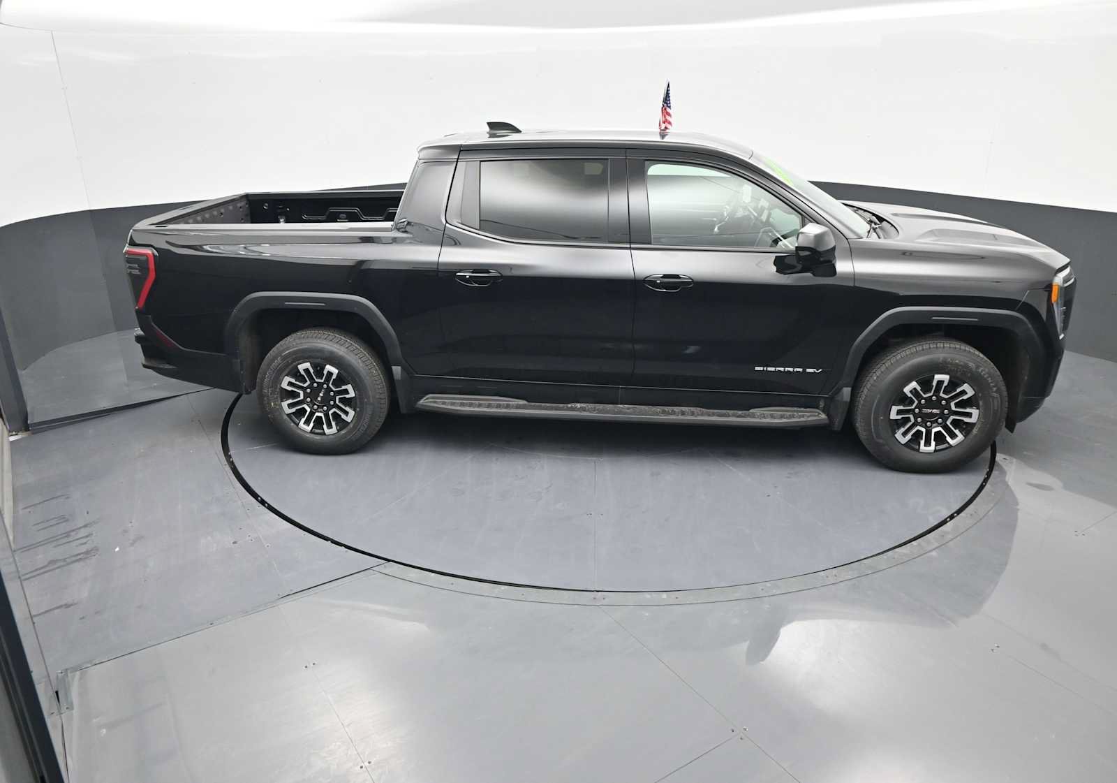 New 2026 GMC Sierra EV Elevation AWD/4WD image 28