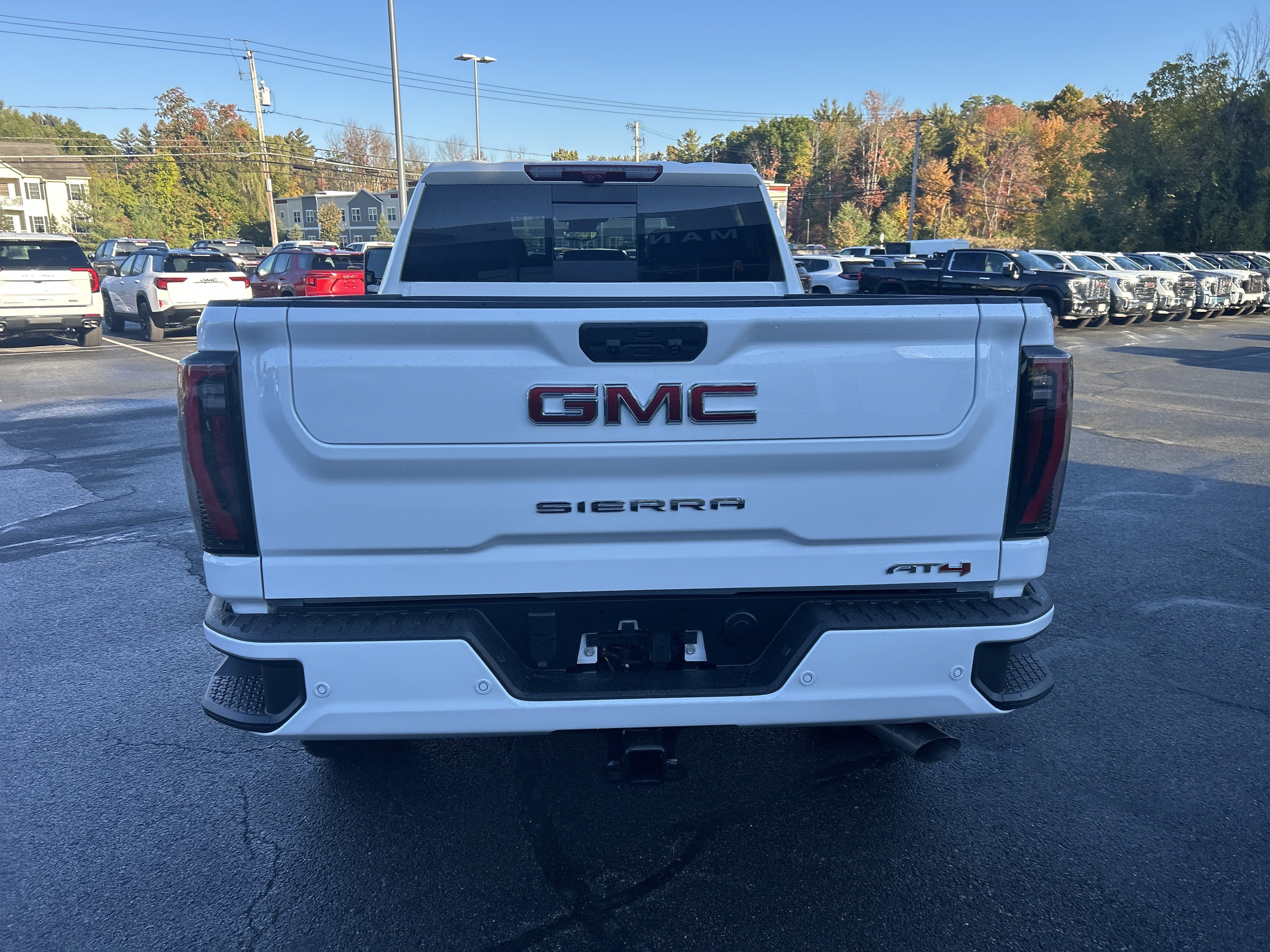 New 2026 GMC Sierra 2500 AT4 w/ AT4 Premium Plus Package AWD/4WD image 9
