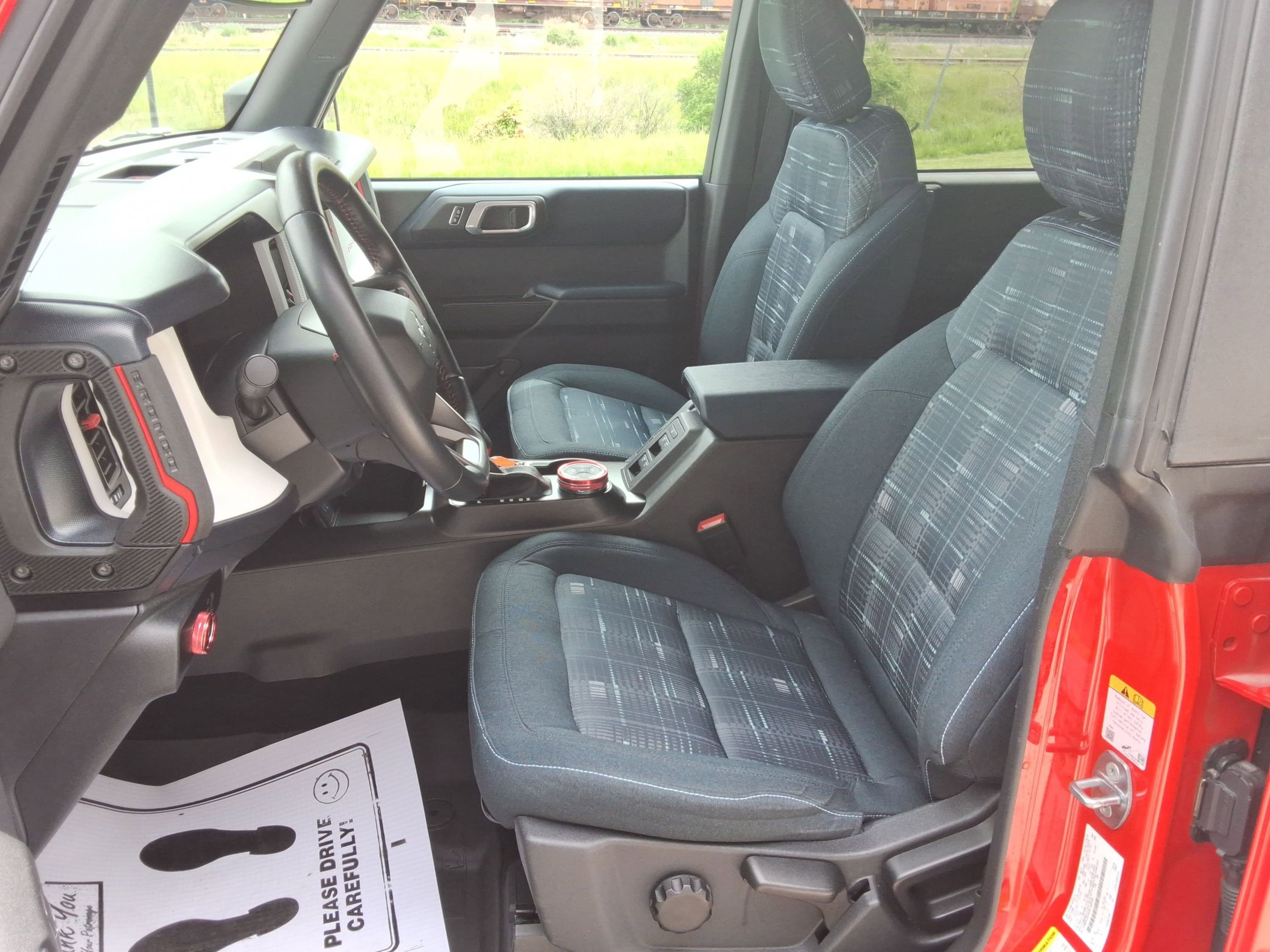 Used 2023 Ford Bronco Heritage Edition AWD/4WD image 32