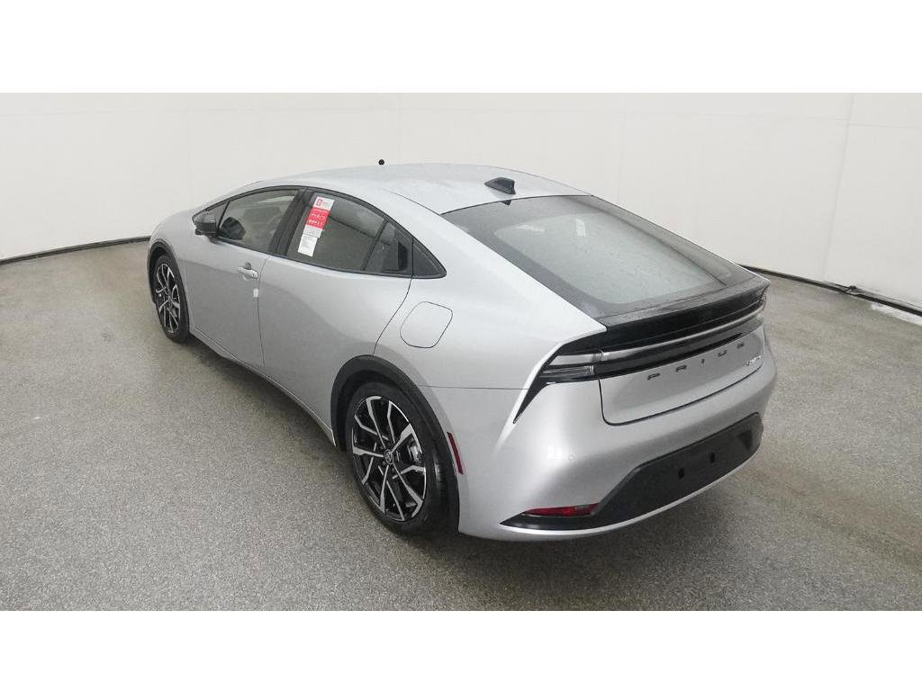 New 2026 Toyota Prius Plug-In Hybrid image 5