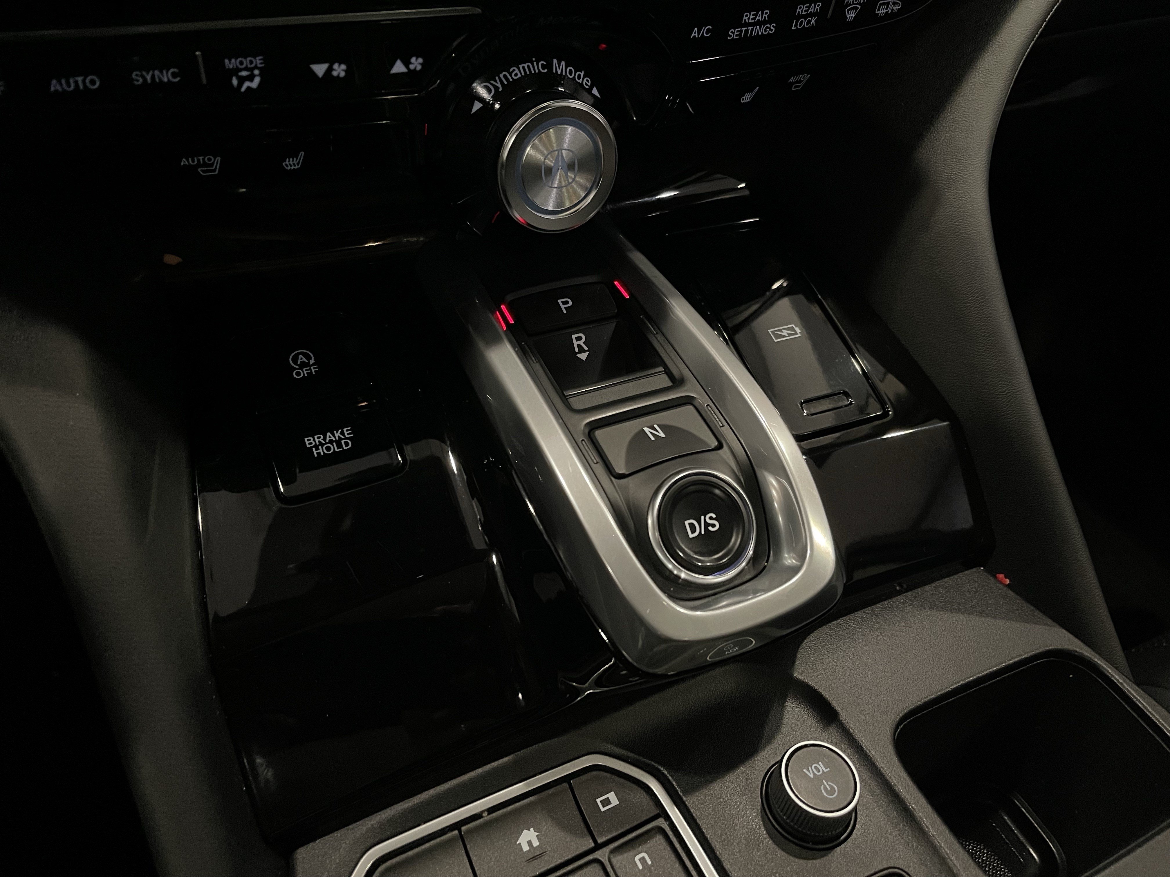 Used 2022 Acura MDX SH-AWD w/ Technology Package image 18