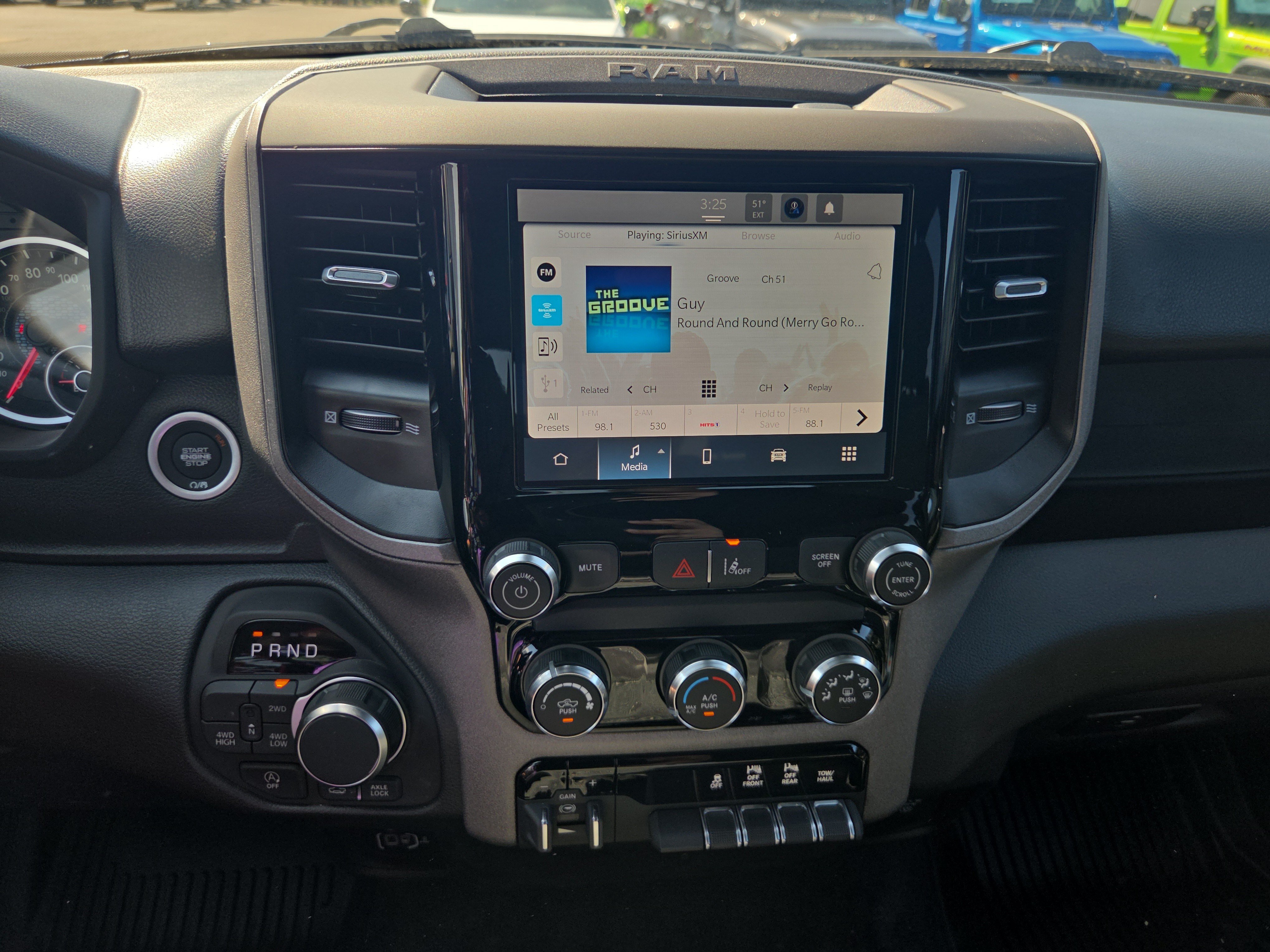 New 2026 RAM 1500 Warlock AWD/4WD image 10