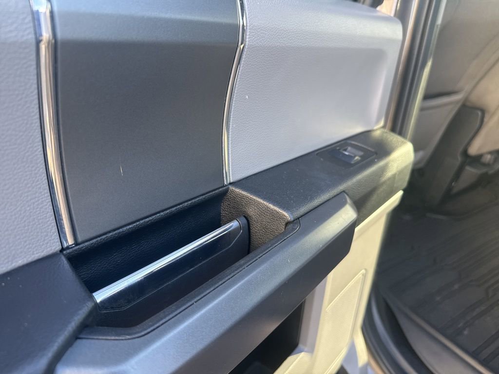 Used 2018 Ford F150 XLT w/ Equipment Group 302A Luxury image 26