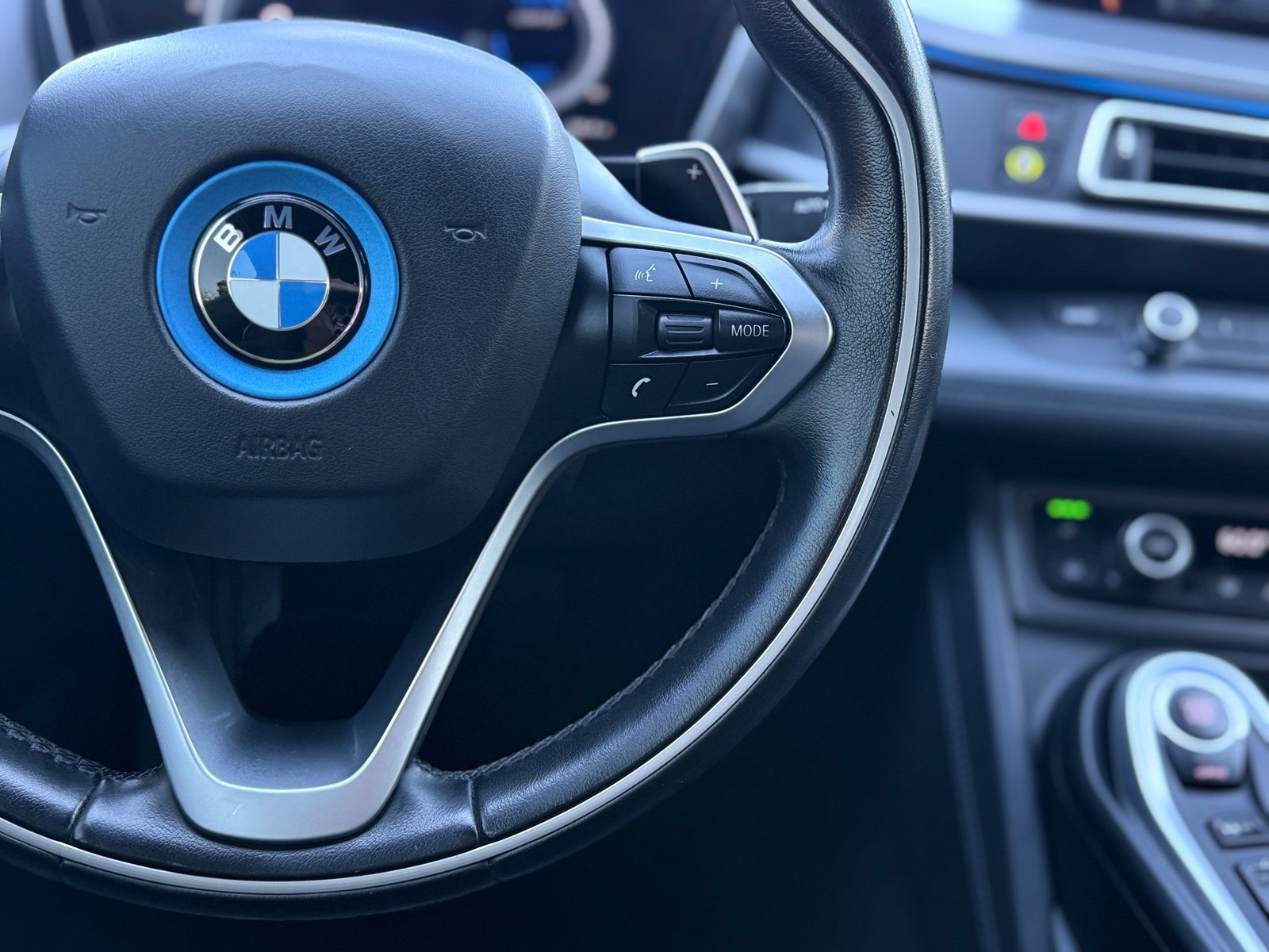 Used 2017 BMW i8 AWD/4WD image 26