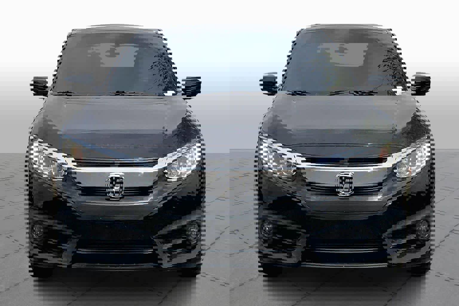 Used 2017 Honda Civic EX-T image 4