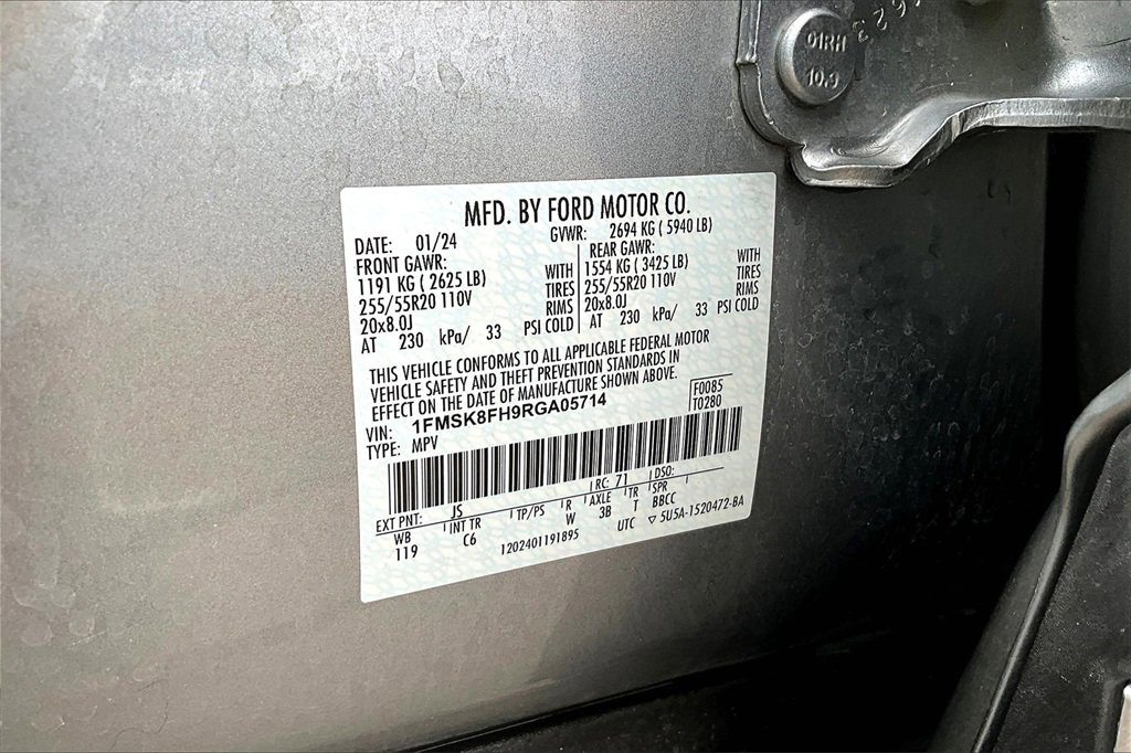 Used 2024 Ford Explorer Limited image 35