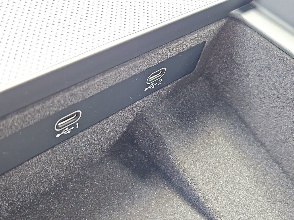 New 2025 Audi Q7 Premium Plus image 11