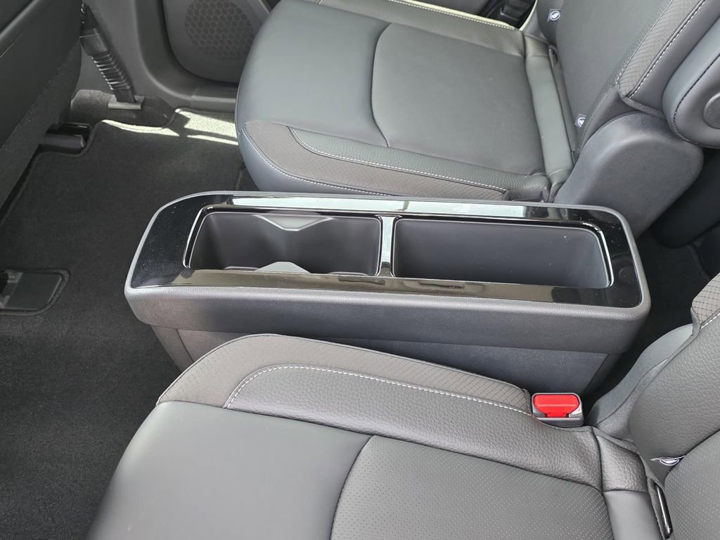 New 2026 Nissan Pathfinder SL image 11