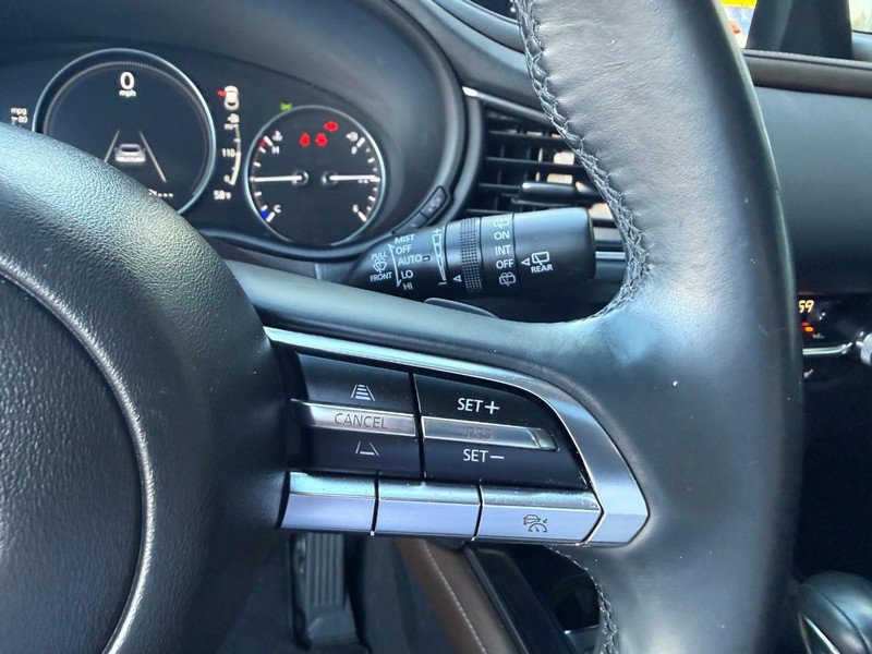 Used 2021 MAZDA CX-30 FWD 2.5 S w/ Premium Package image 26