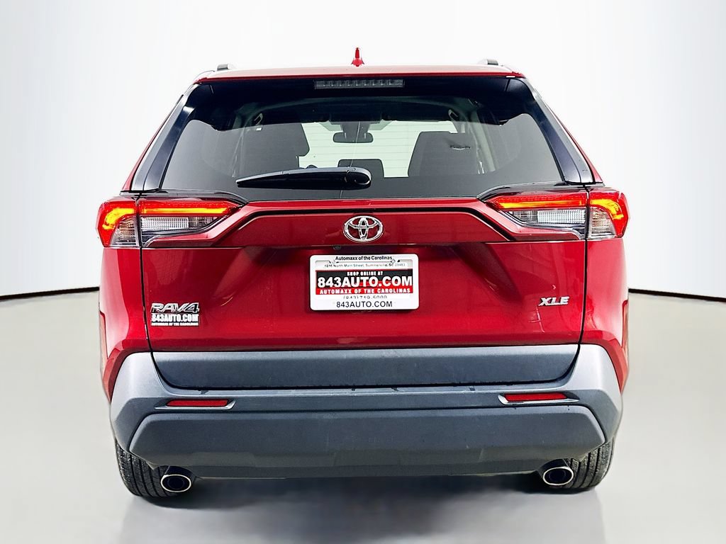 Used 2025 Toyota RAV4 XLE FWD image 6
