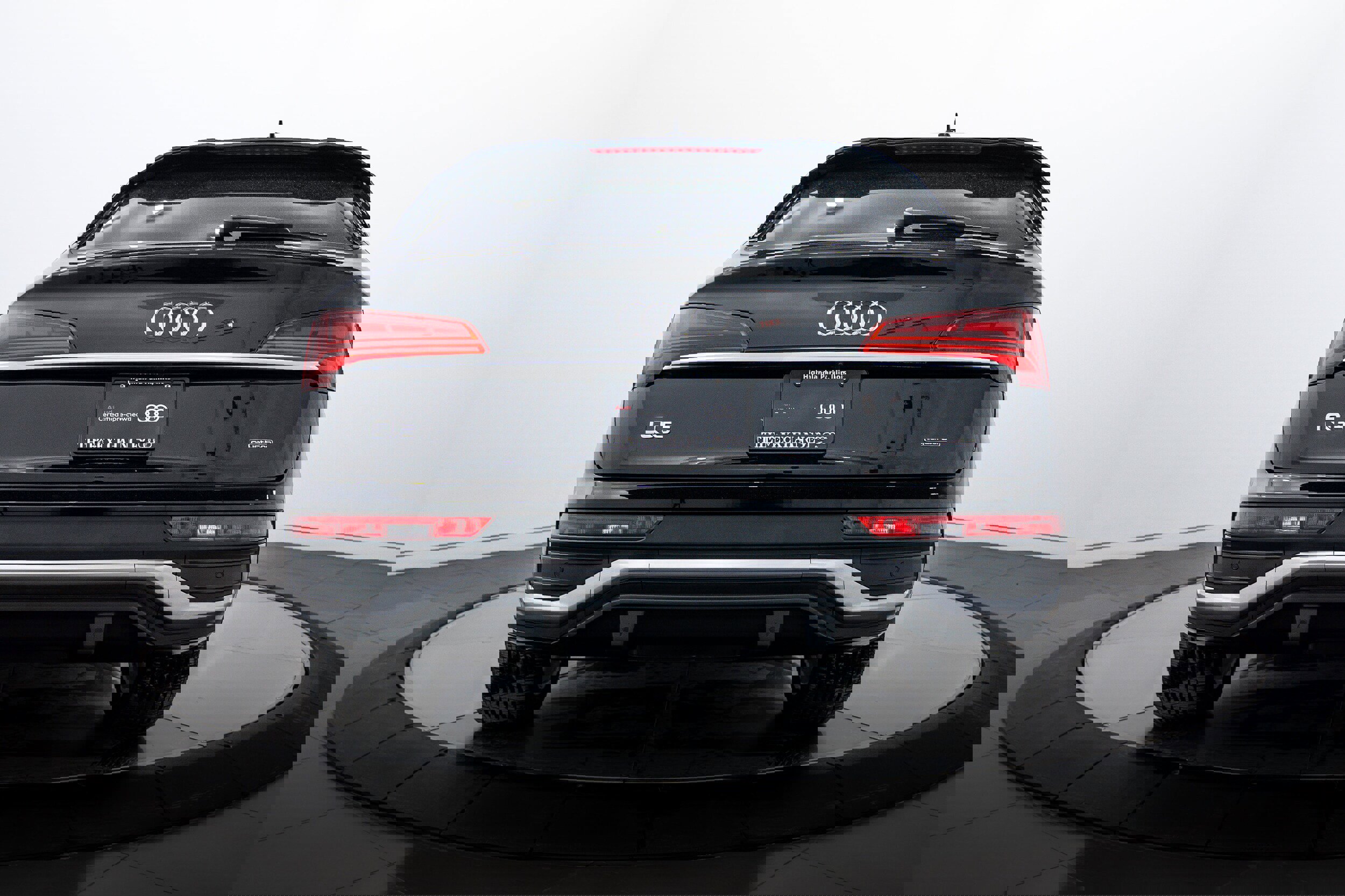 Certified 2025 Audi Q5 2.0T Premium Plus w/ Premium Plus Package image 22