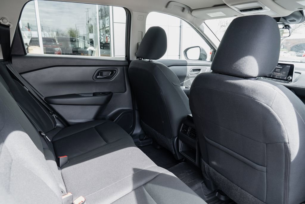 Certified 2025 Nissan Rogue S image 25