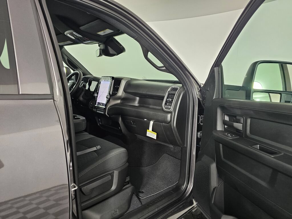 New 2026 RAM 2500 Tradesman AWD/4WD image 37