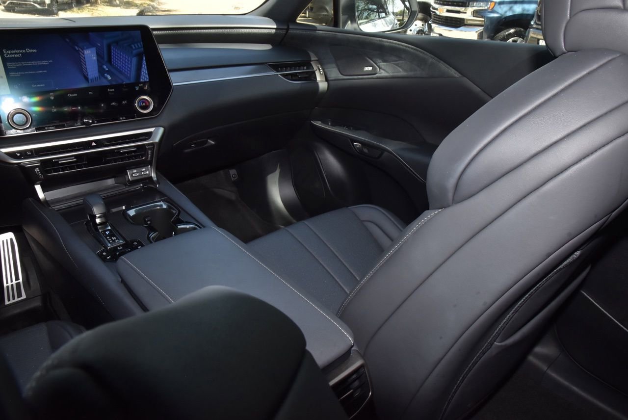 Used 2024 Lexus RX 350 F Sport w/ Convenience Package image 17