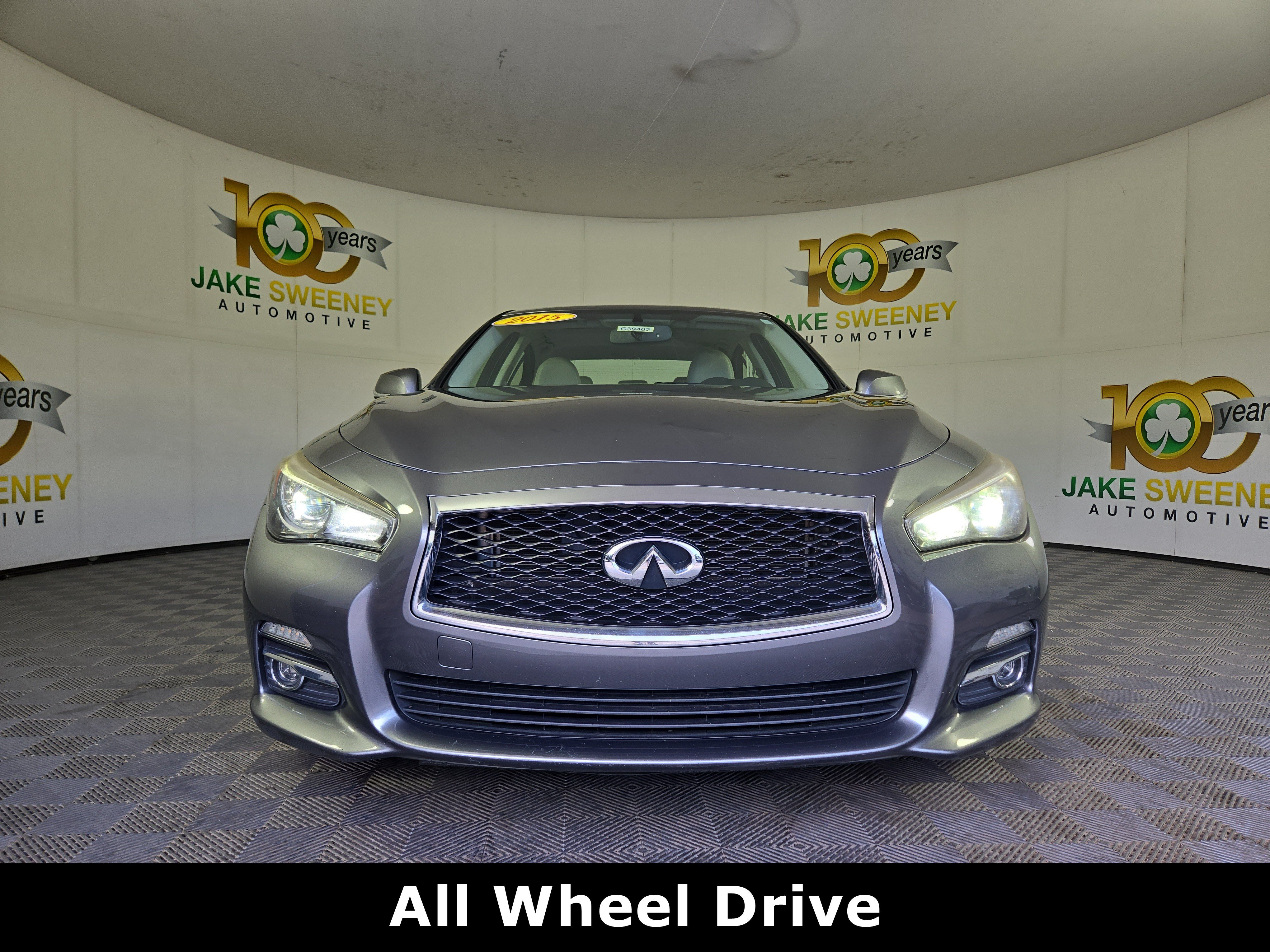Used 2015 INFINITI Q50 Premium w/ Navigation Package AWD/4WD image 3