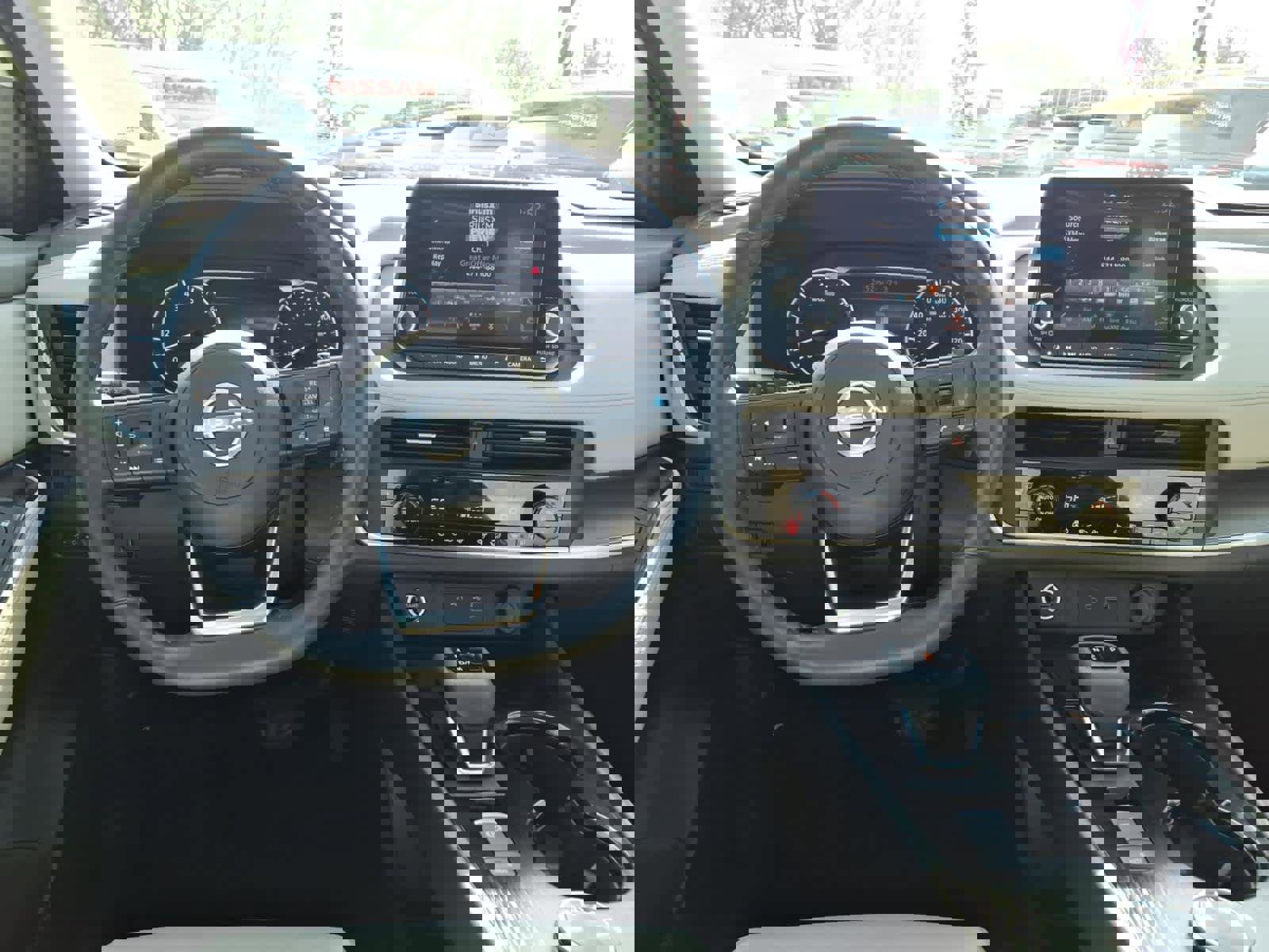 Certified 2023 Nissan Rogue SV w/ SV Premium B Package image 17