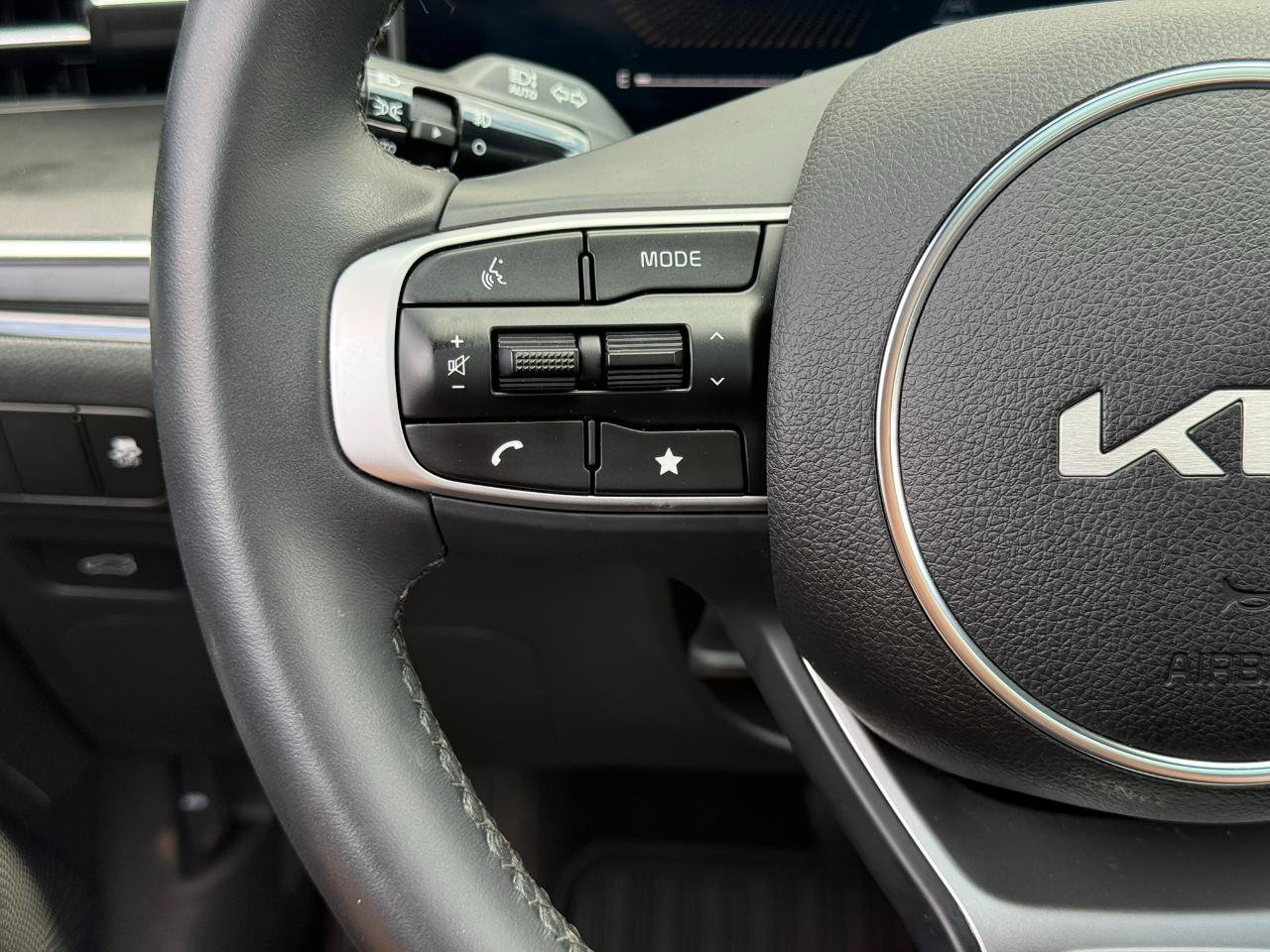 Used 2026 Kia K5 GT-Line w/ GT-Line Premium Package FWD image 15
