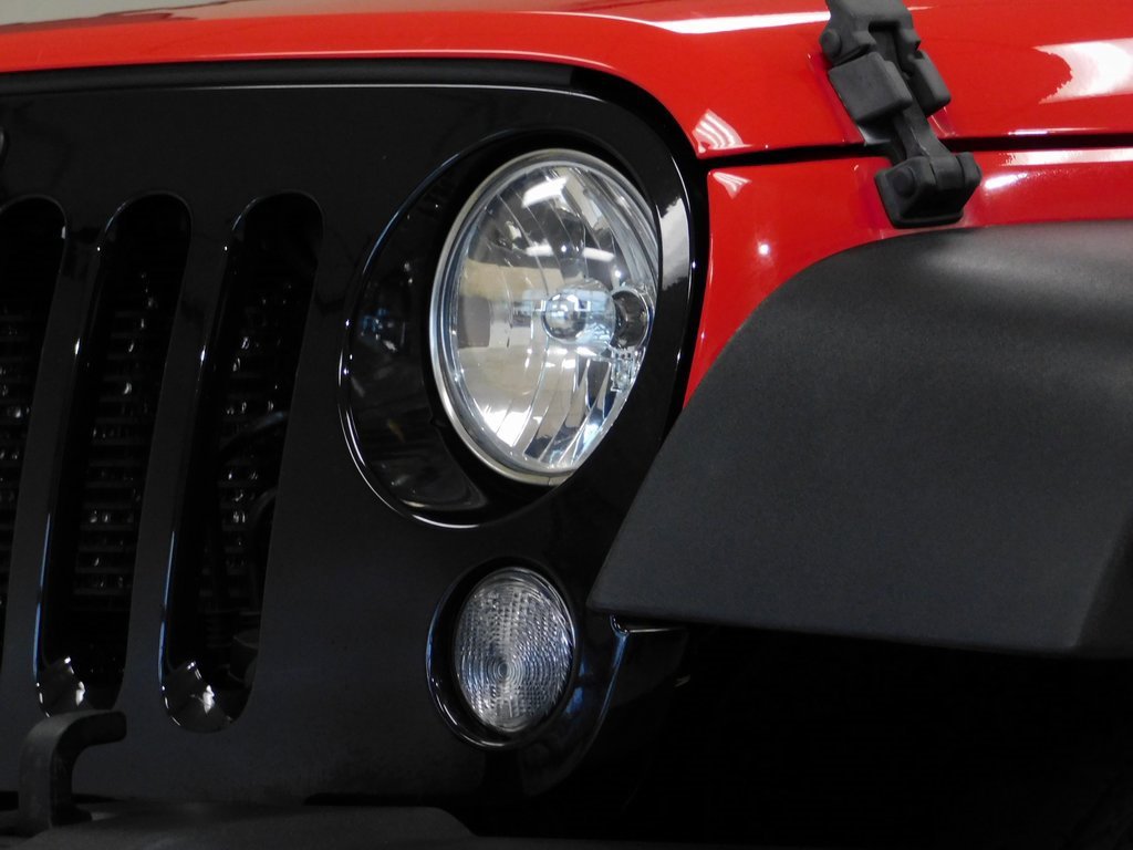 Used 2018 Jeep Wrangler Willys Wheeler image 15