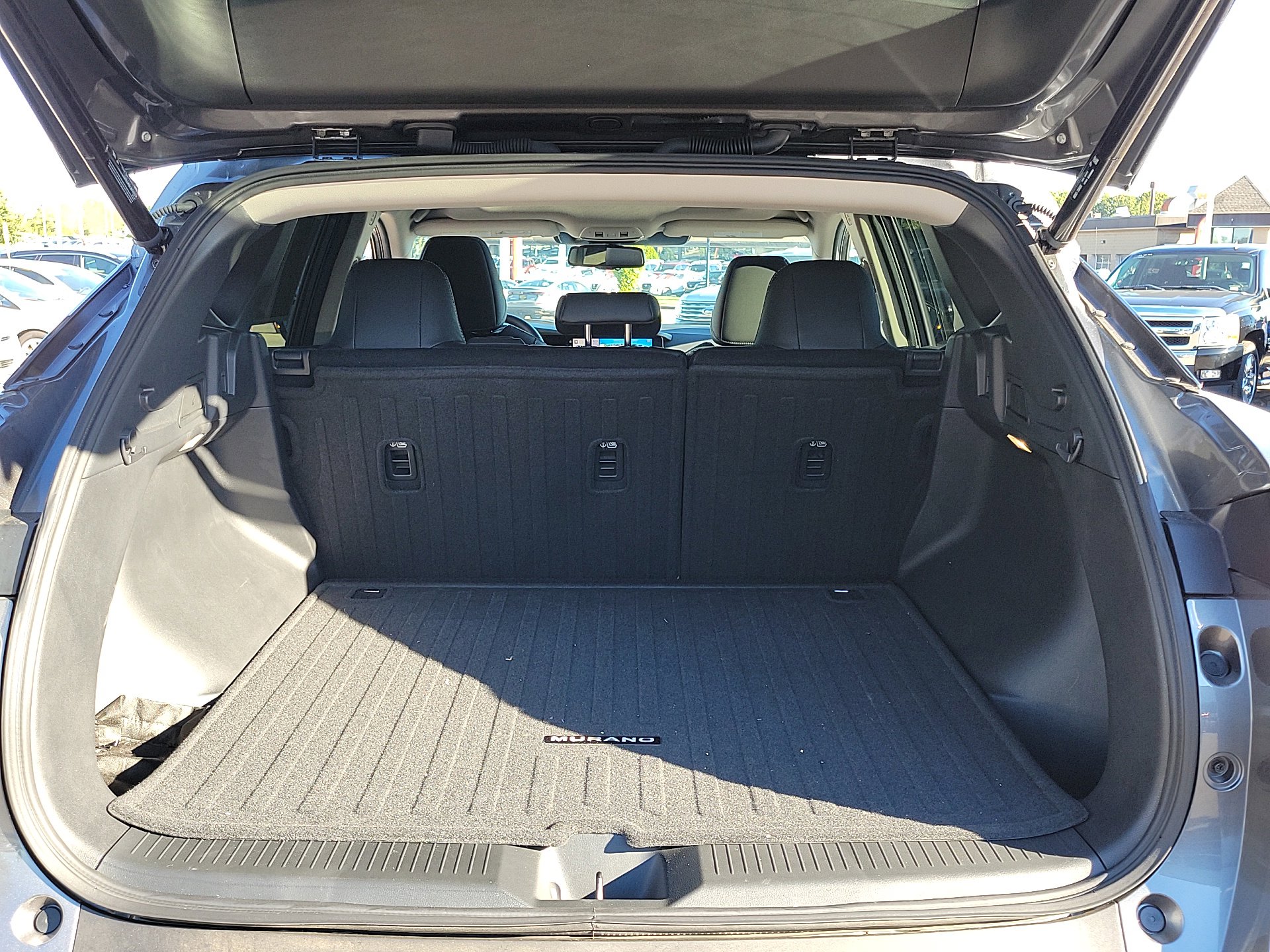 Used 2025 Nissan Murano SL image 8