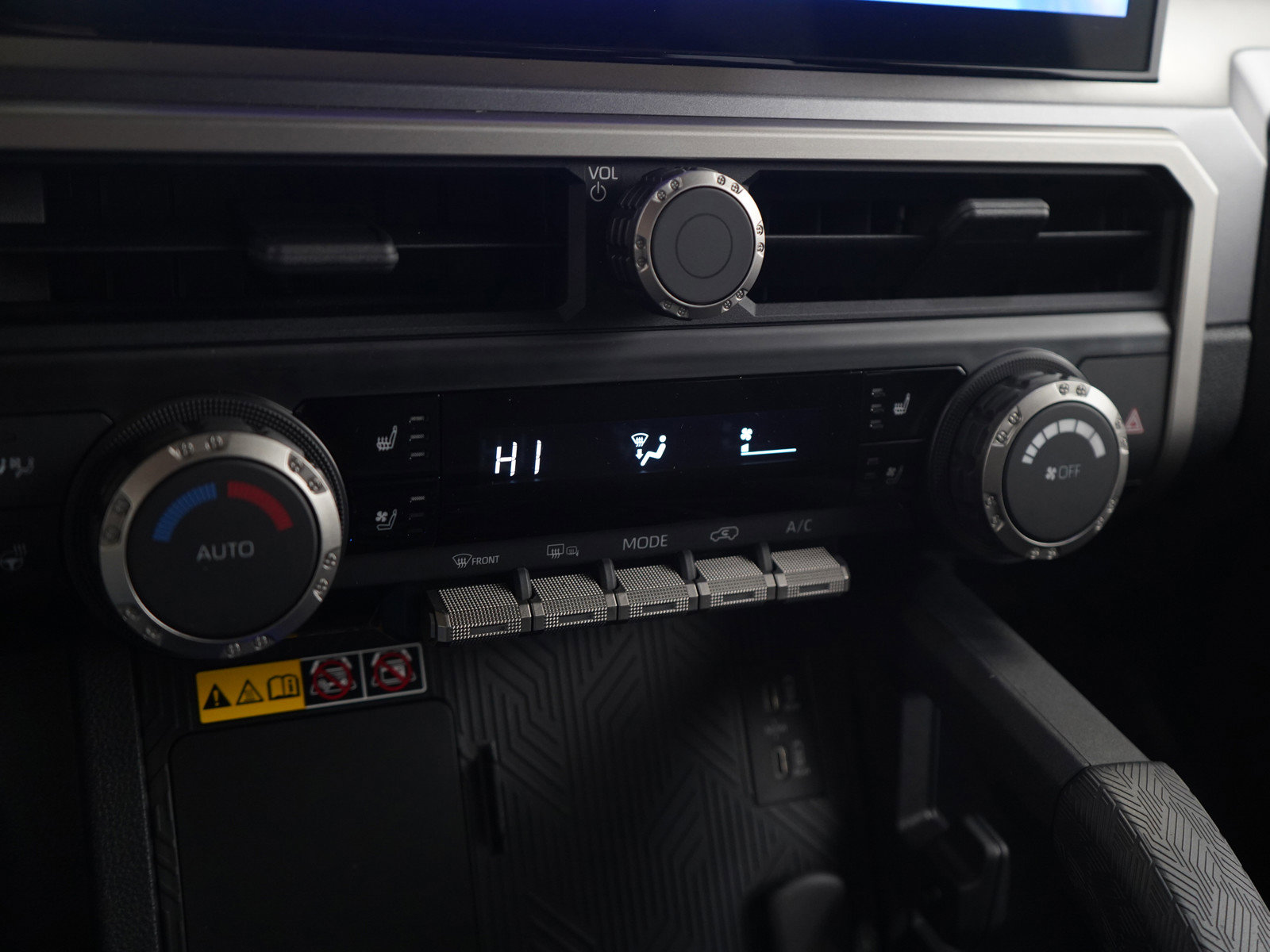 Used 2025 Toyota 4Runner TRD Off-Road Premium image 23