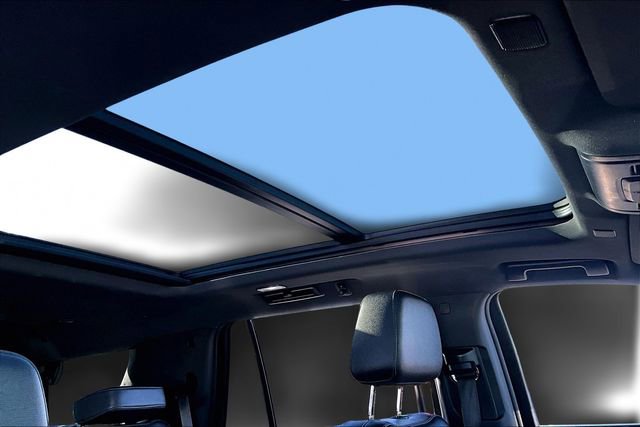 Used 2022 Chevrolet Tahoe LT w/ LT Signature Plus Package image 30