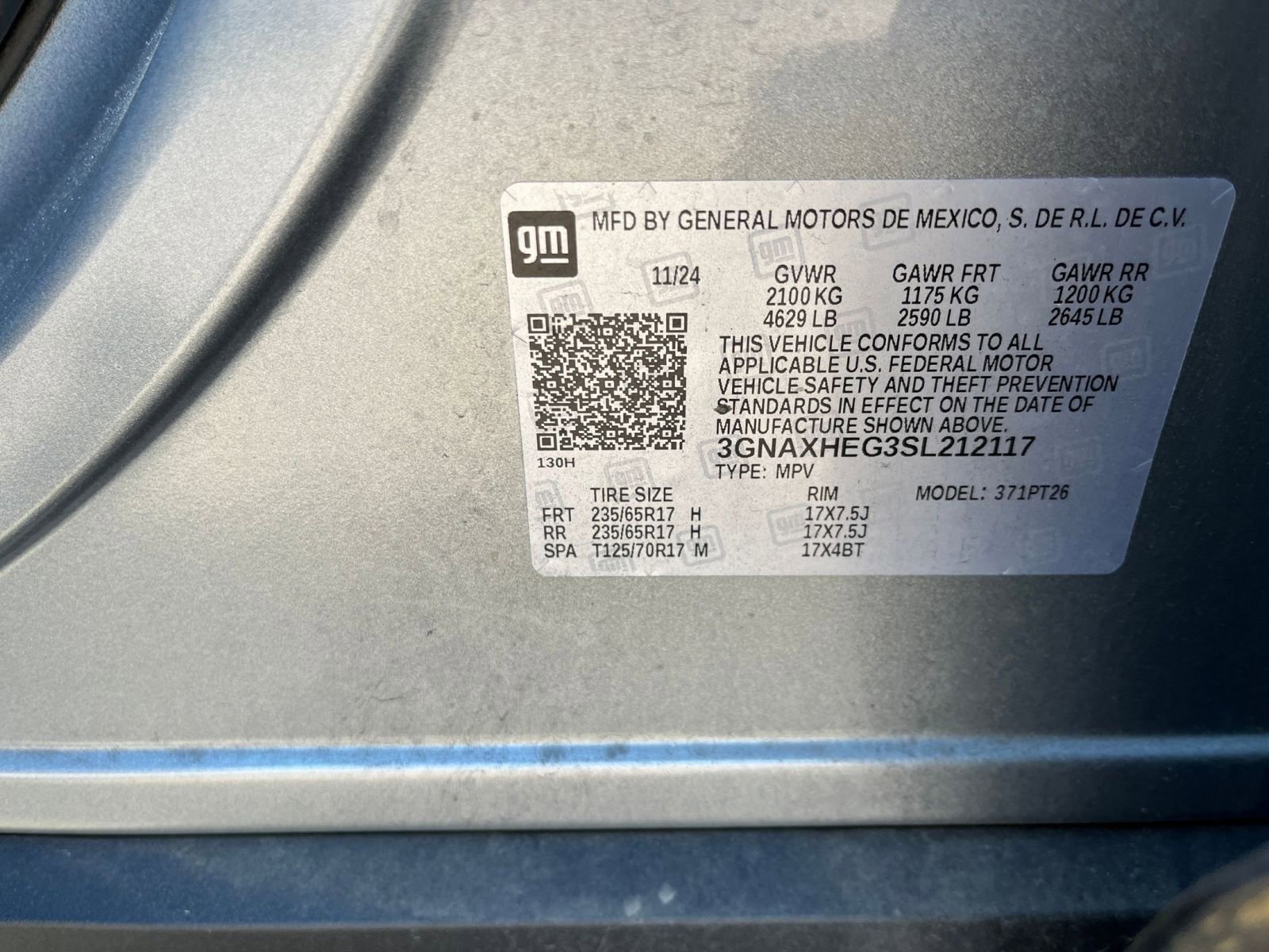 Used 2025 Chevrolet Equinox LT FWD image 29