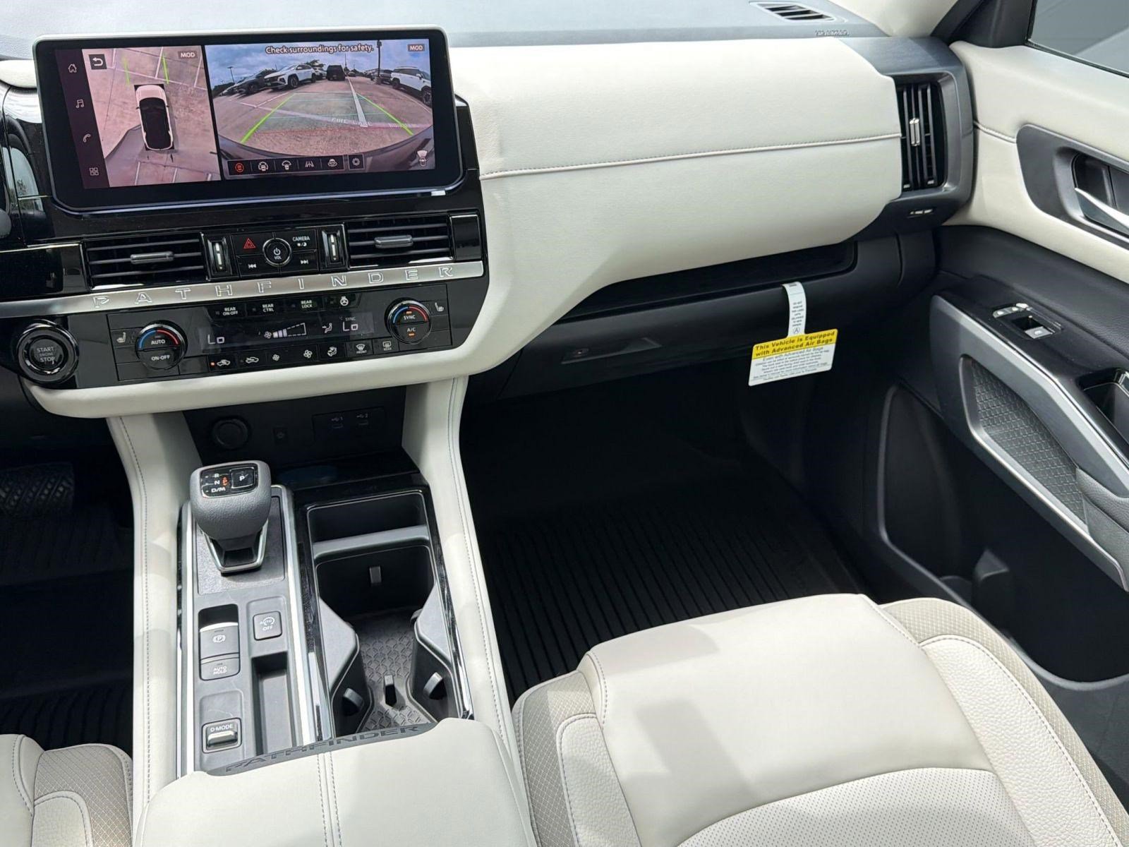 New 2026 Nissan Pathfinder SL image 27