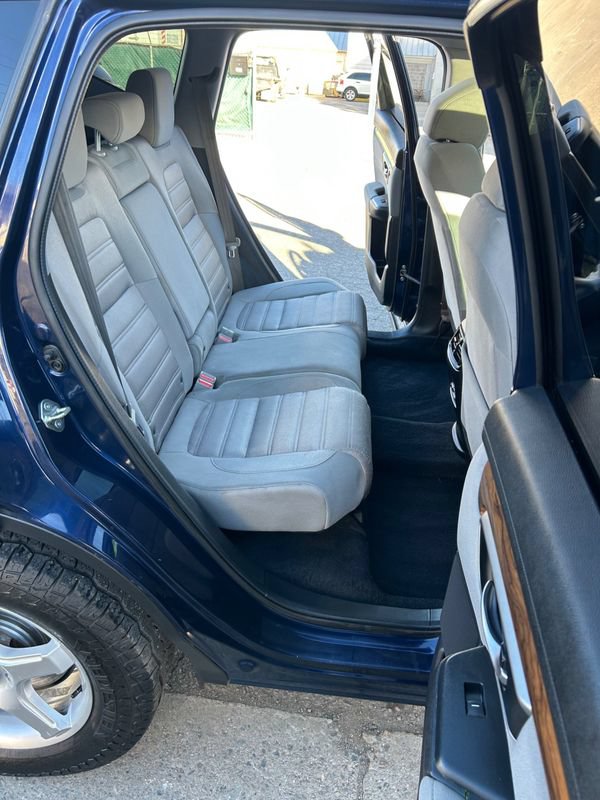 Used 2019 Honda CR-V EX image 18