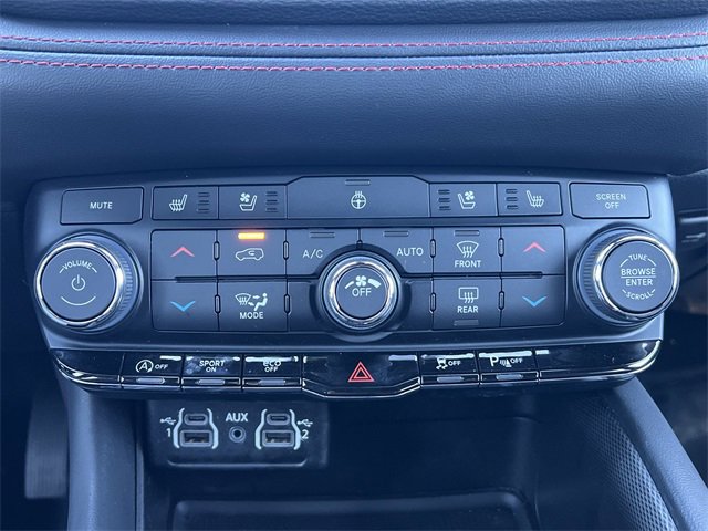 Used 2024 Dodge Durango GT image 15