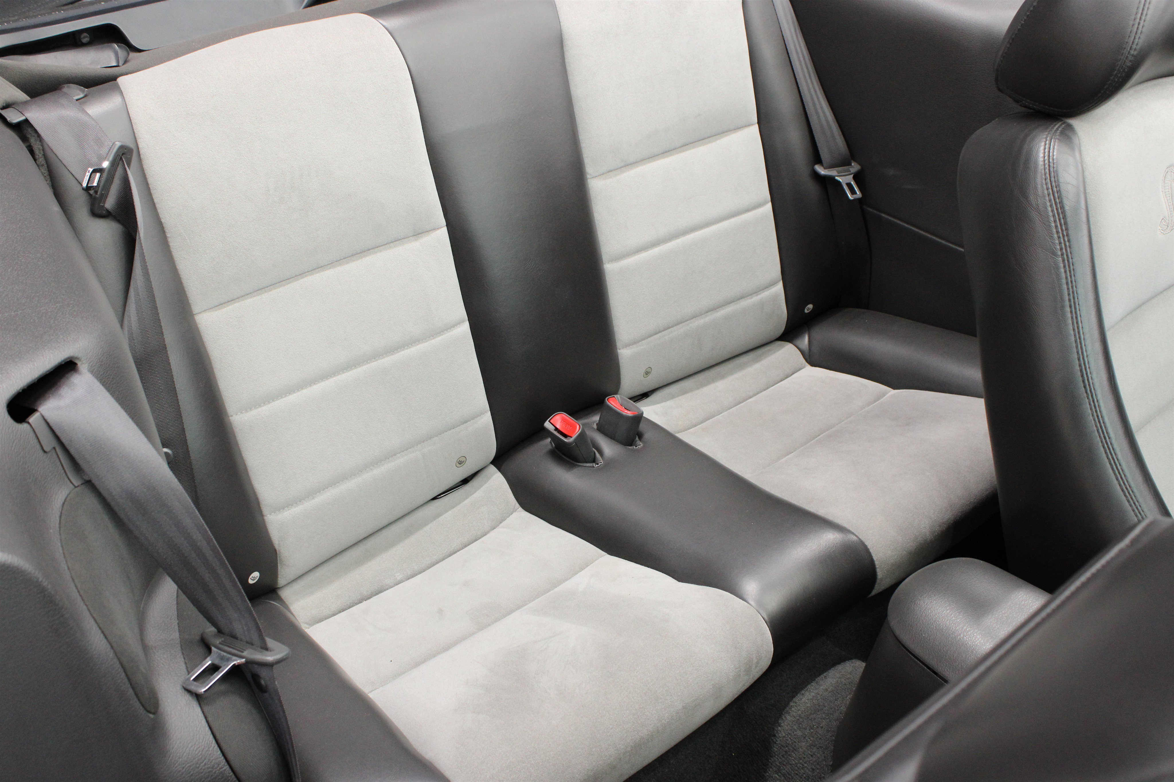 Used 2004 Ford Mustang Cobra RWD image 18