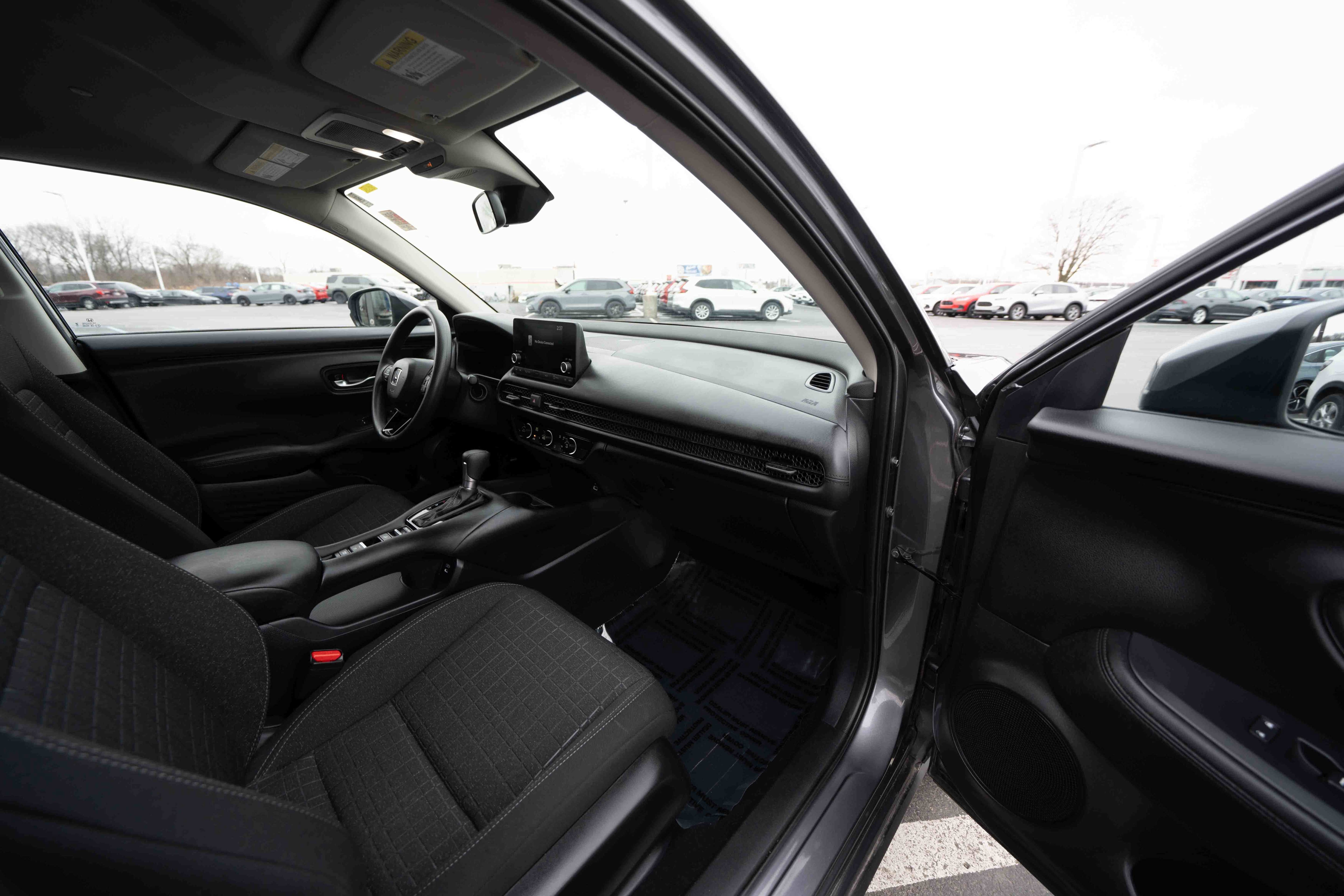 Used 2024 Honda HR-V LX image 26