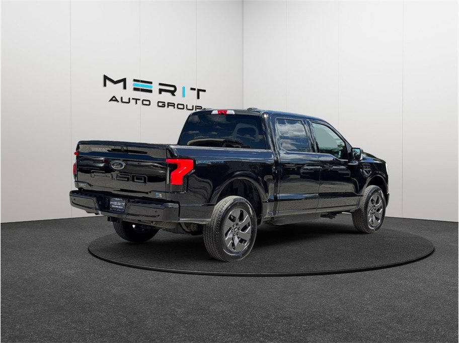 Used 2022 Ford F150 Lightning XLT w/ Equipment Group 312A High image 9
