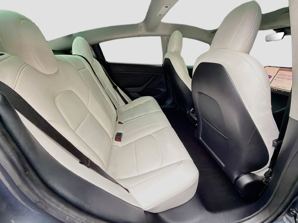 Used 2022 Tesla Model 3 RWD image 30
