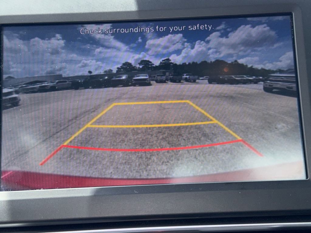 Used 2023 Hyundai Elantra SEL w/ Cargo Package image 21