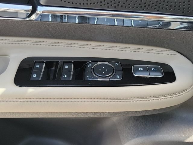 Certified 2024 Lincoln Corsair FWD image 17