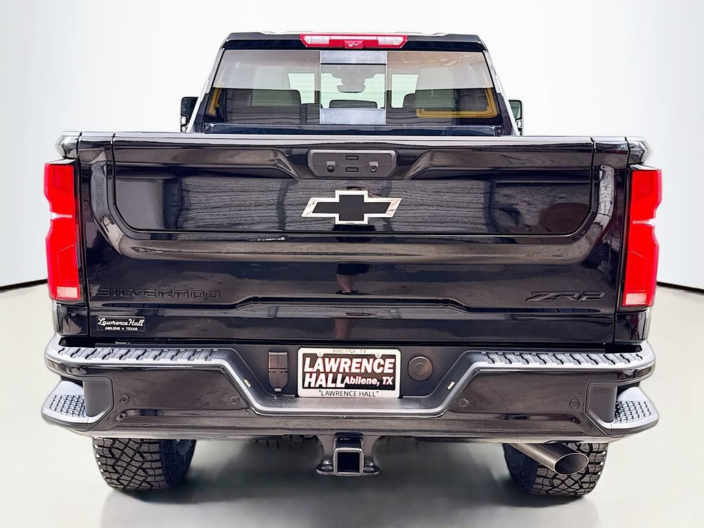 New 2026 Chevrolet Silverado 2500 ZR2 w/ LPO, Dark Essentials Package AWD/4WD image 4