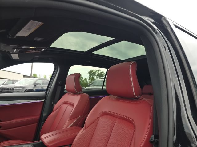 Used 2024 Jeep Wagoneer Launch Edition AWD/4WD image 15