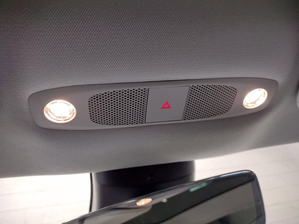 Used 2019 Tesla Model 3 image 23