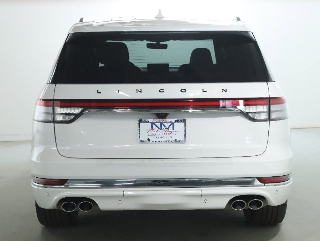 Certified 2023 Lincoln Aviator Black Label w/ Class IV Trailer Tow Package AWD/4WD image 43