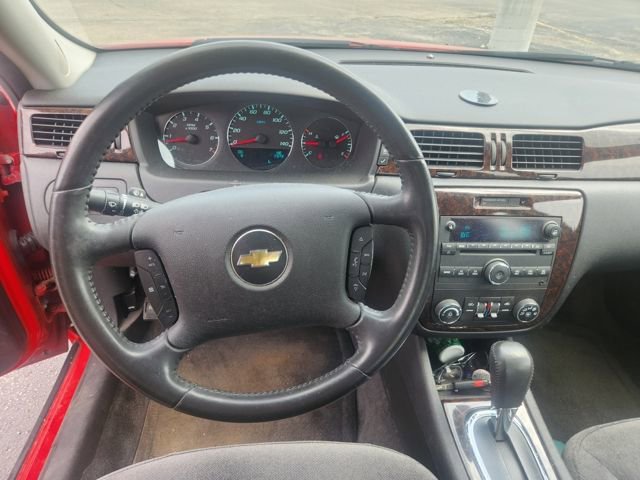 Used 2012 Chevrolet Impala LT FWD image 13