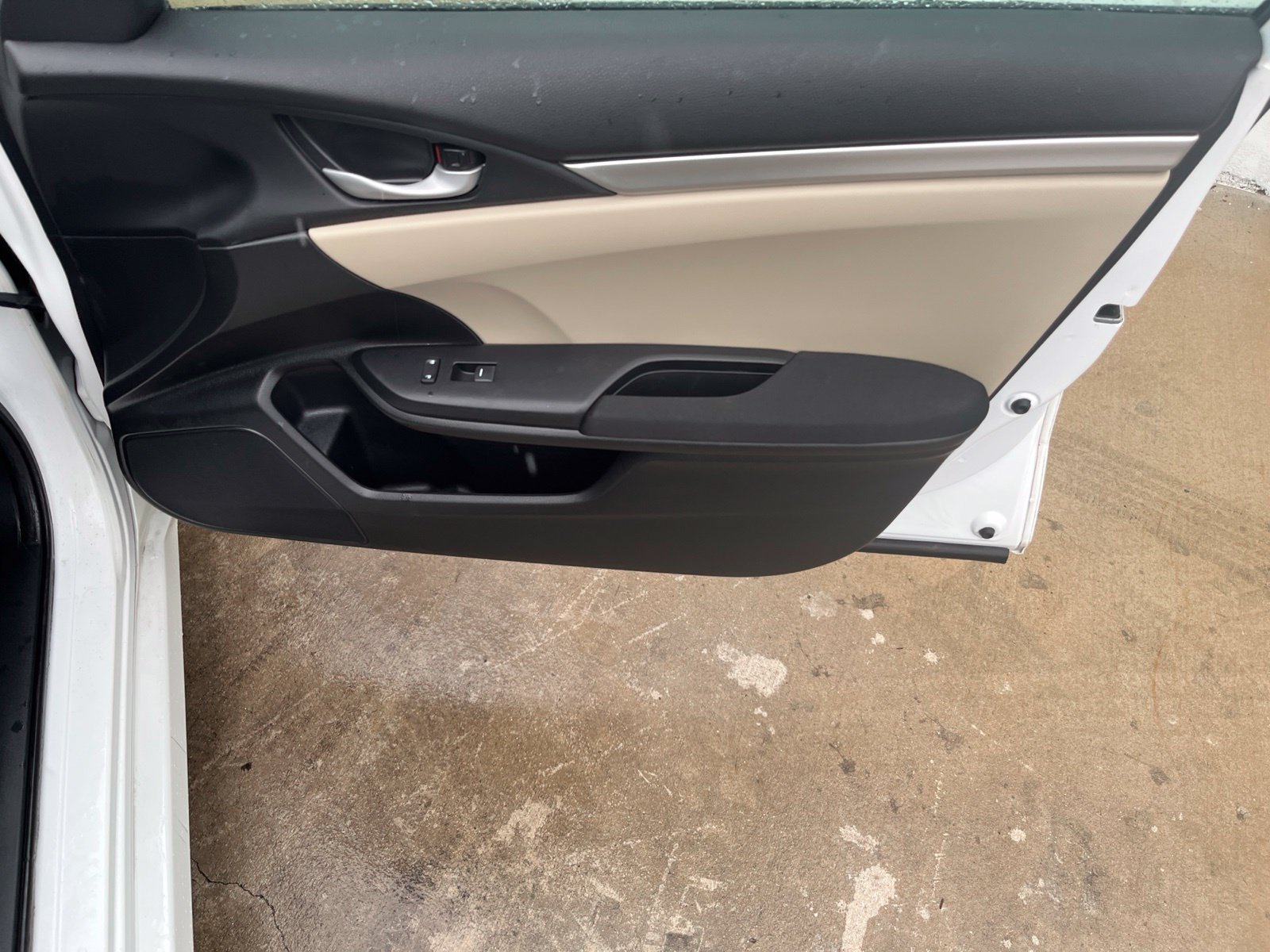 Used 2020 Honda Civic LX image 17