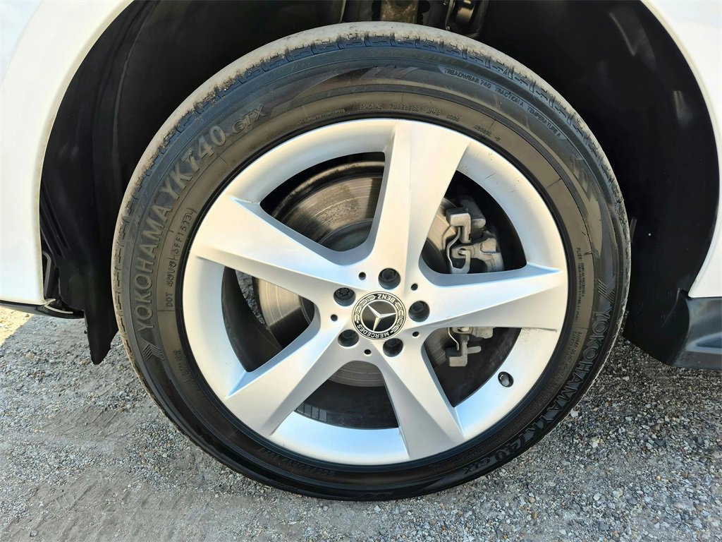 Used 2019 Mercedes-Benz GLE 400 4MATIC image 28