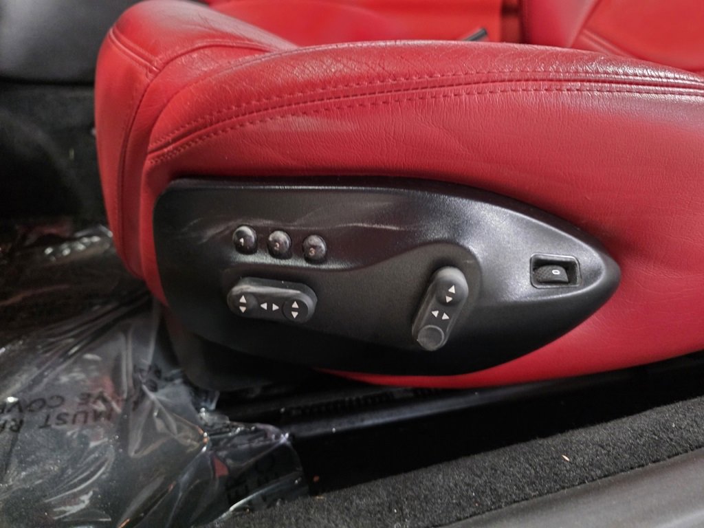 Used 2018 Maserati GranTurismo Sport image 14